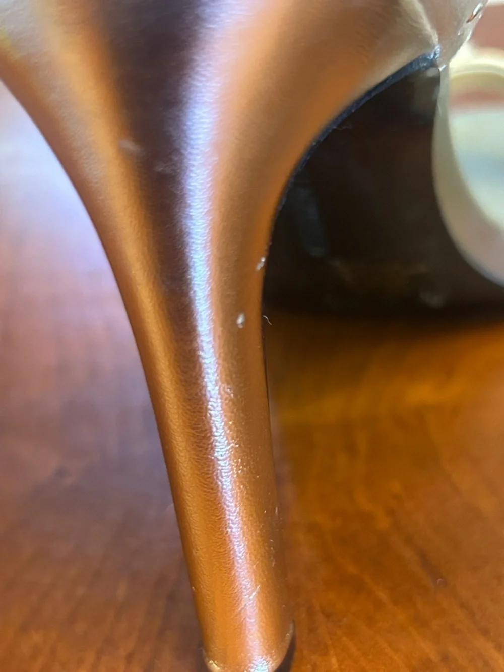Karl Langerfeld Kenz Pearl Studded Ankle Strap Sandals in Gold Size 8.5 NEW